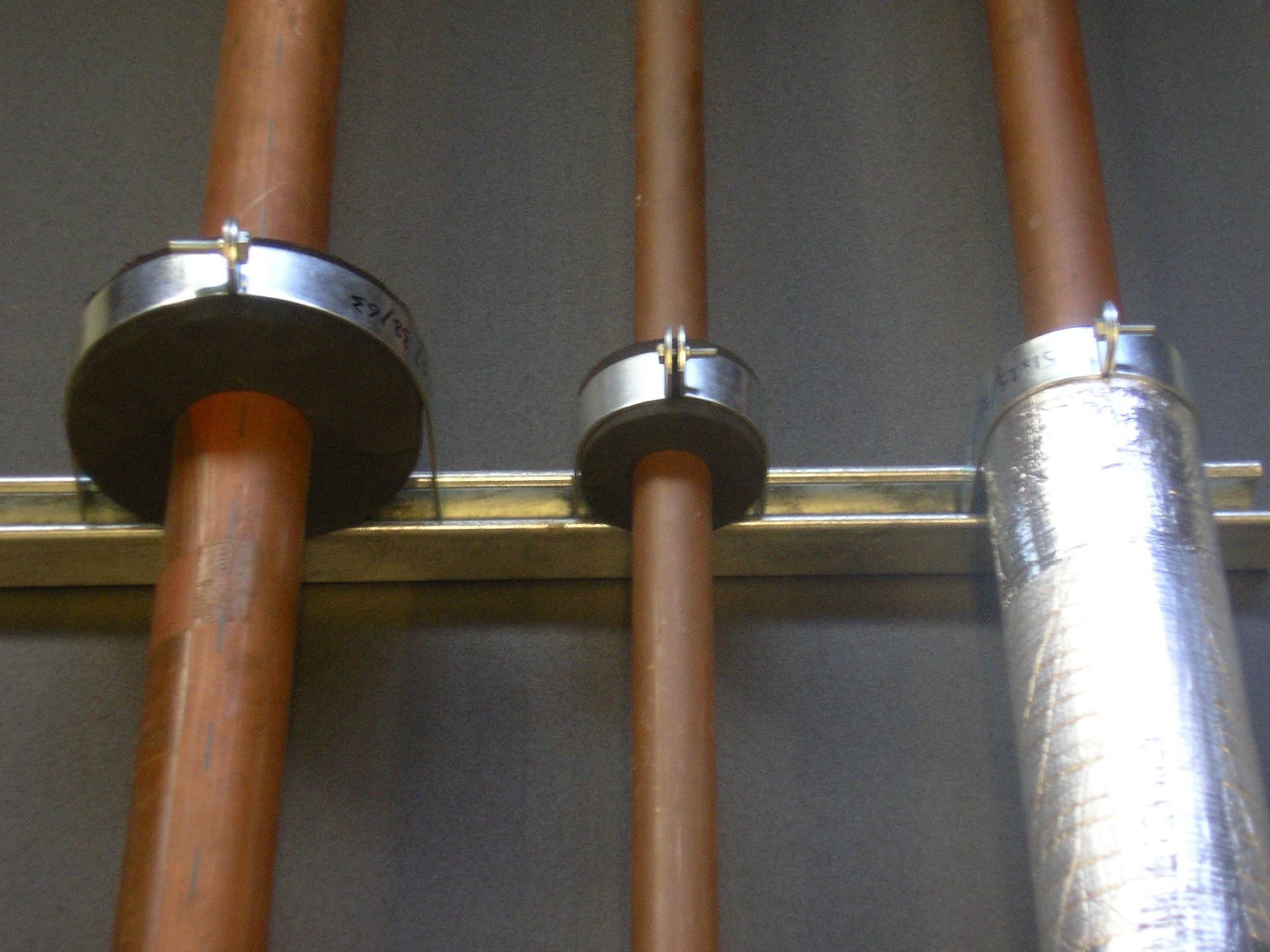 Thermobreak® Thermaloc™ Pipe Support Sekisui Foam Australia